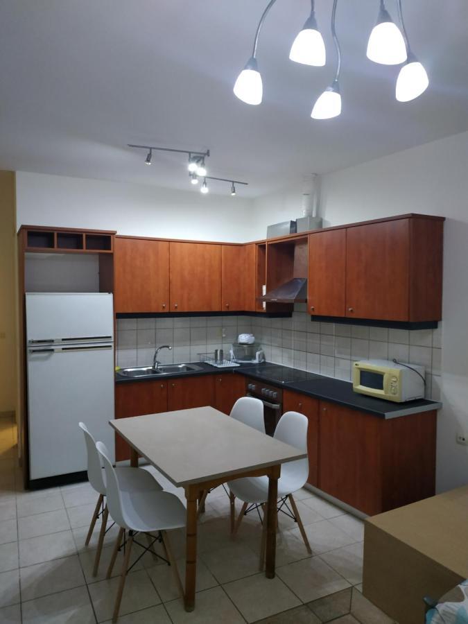 Urban Comfortable Apartment Аргос Екстериор снимка